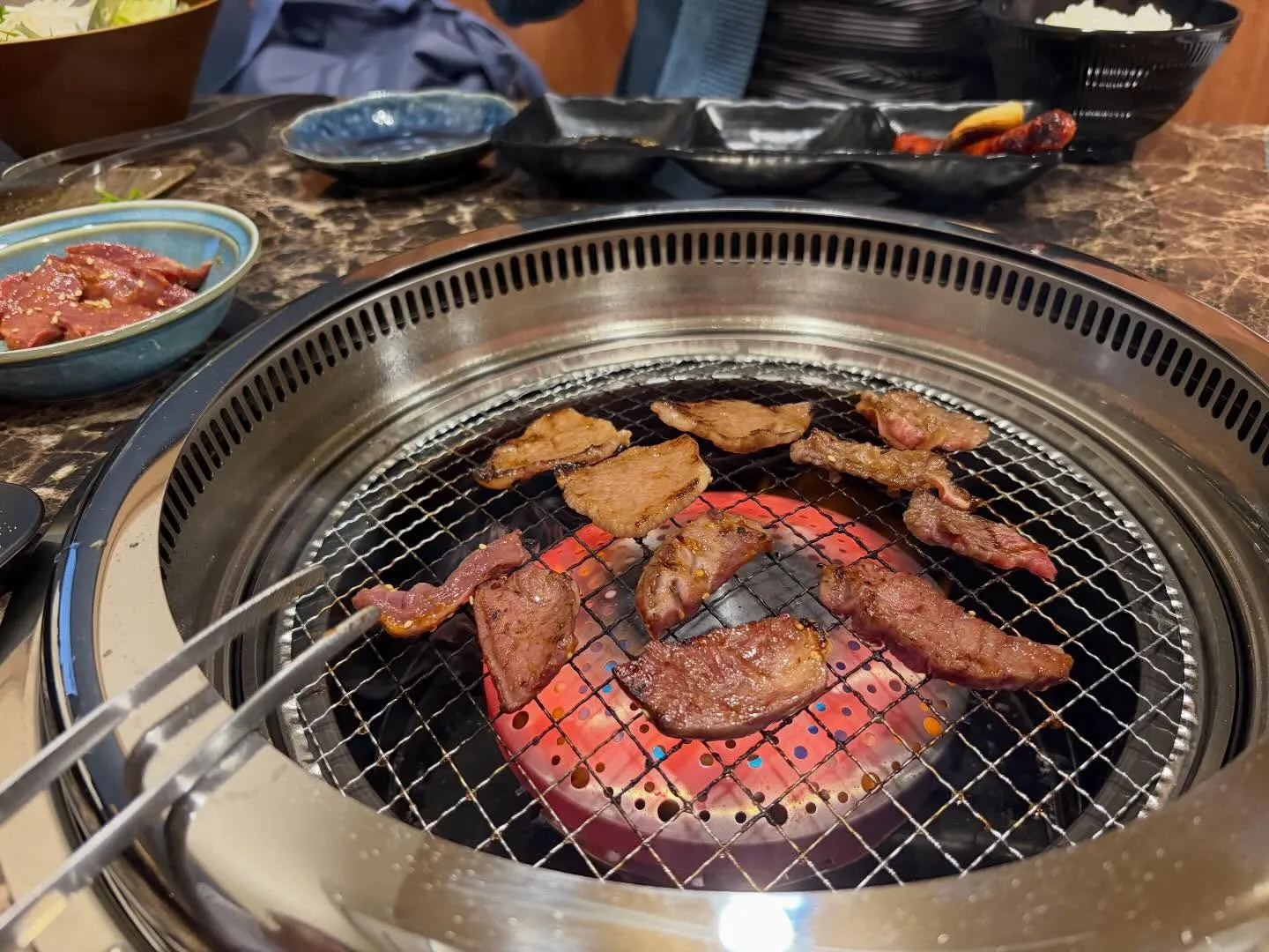 昨日はお泊まりわんこがちょうど途切れたので夜ご飯に行ってきま...